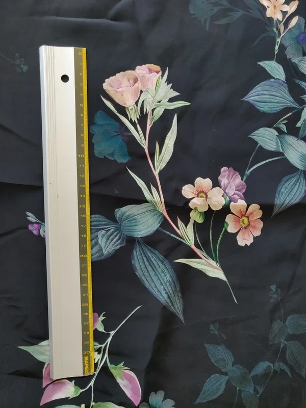 Cupón de tela con flores 134 x 96 nuevo – photo 3